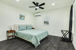 1302 56th St, Galveston, TX 77551 - Photo 31