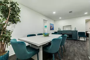 1302 56th St, Galveston, TX 77551 - Photo 19