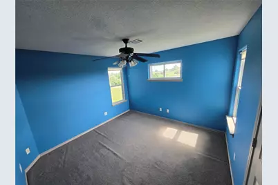 4026 Fm 109, New Ulm, TX 78950 - Photo 15