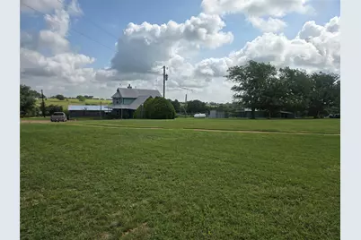 4026 Fm 109, New Ulm, TX 78950 - Photo 3