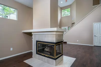 66 Lakeridge Court, The Woodlands, TX 77381 - Photo 7