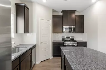 27402 Axis Deer Trail, Magnolia, TX 77354 - Photo 13