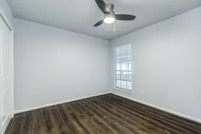 128 Catalpa Street, Lake Jackson, TX 77566 - Photo 33