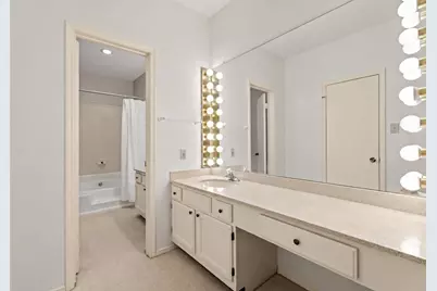 17491 Red Oak Drive #7491, Houston, TX 77090 - Photo 13