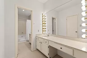 17491 Red Oak Dr, Houston, TX 77090 - Photo 13