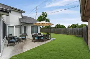 7810 Poitiers Dr, Houston, TX 77071 - Photo 23