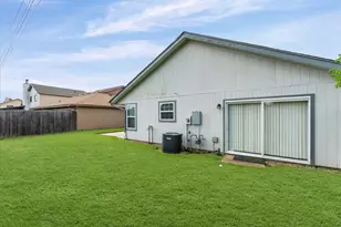 7810 Poitiers Dr, Houston, TX 77071 - Photo 25