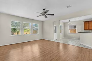 13307 Bomoseen Lake Rd, Houston, TX 77044 - Photo 9