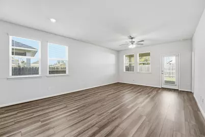 18846 Amaro Hills Drive, New Caney, TX 77357 - Photo 13