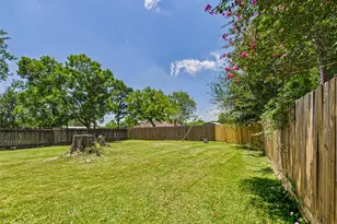 302 Sycamore Dr, Hitchcock, TX 77563 - Photo 31
