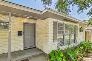 302 Sycamore Dr, Hitchcock, TX 77563 - Photo 3