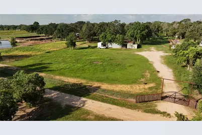3835 Fm 949, Cat Spring, TX 78933 - Photo 17