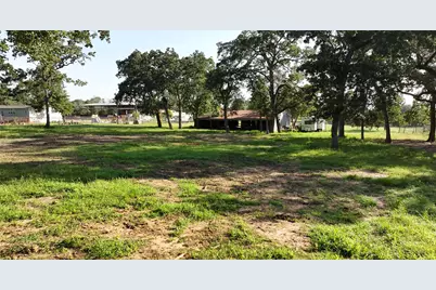 3835 Fm 949, Cat Spring, TX 78933 - Photo 11