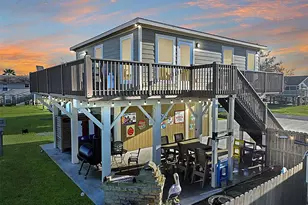 1322 Bahama Ln, Port Bolivar, TX 77650 - Photo 1