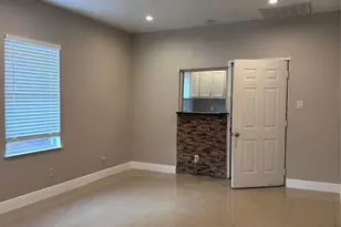6713 Canal St, Houston, TX 77011 - Photo 9