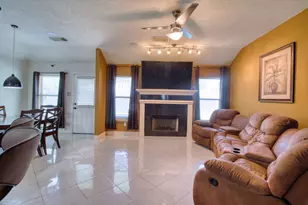 7911 Pelican Ln, Baytown, TX 77523 - Photo 7