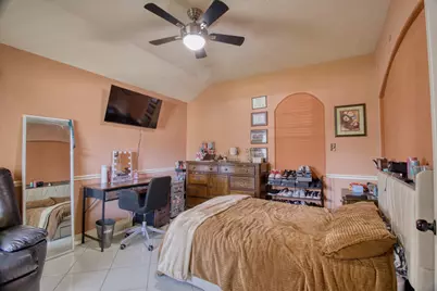 7911 Pelican Lane, Baytown, TX 77523 - Photo 19