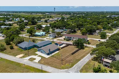 1809 E Bayshore Drive Drive, Palacios, TX 77465 - Photo 49