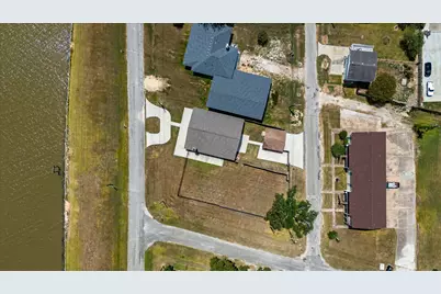 1809 E Bayshore Drive Drive, Palacios, TX 77465 - Photo 45