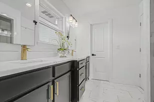 1809 E Bayshore Dr Dr, Palacios, TX 77465 - Photo 33