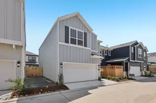 700 Topwater Trail, Kemah, TX 77565 - Photo 3