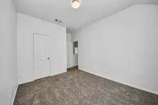 13935 Long Meadow Dr, Houston, TX 77047 - Photo 35