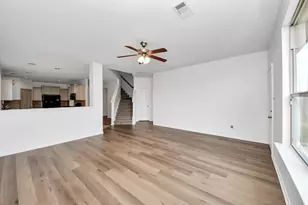 13935 Long Meadow Dr, Houston, TX 77047 - Photo 29