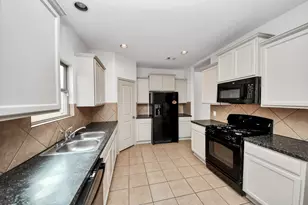 13935 Long Meadow Dr, Houston, TX 77047 - Photo 19