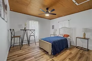 520 Lakeshore Dr, Cleveland, TX 77327 - Photo 9