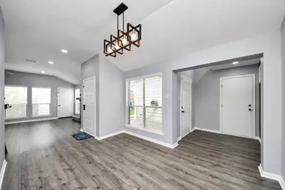 11830 Plumpoint Drive, Houston, TX 77099 - Photo 19