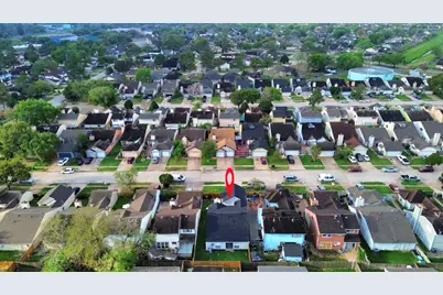 11830 Plumpoint Drive, Houston, TX 77099 - Photo 3