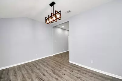 11830 Plumpoint Drive, Houston, TX 77099 - Photo 13