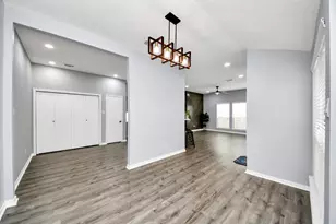 11830 Plumpoint Dr, Houston, TX 77099 - Photo 15