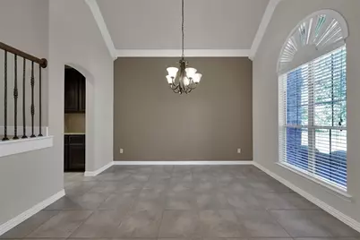 2 Maitland Court, The Woodlands, TX 77354 - Photo 5