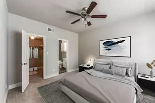 19100 N Glenwest Dr, Friendswood, TX 77546 - Photo 9