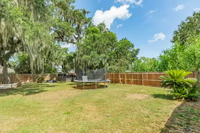 2219 River Oaks Drive, West Columbia, TX 77486 - Photo 37