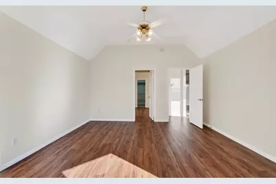3618 Miraglen Drive, Pearland, TX 77584 - Photo 27