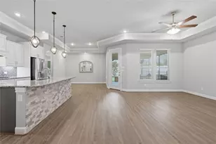 5757 Lakeside Villas Ct, Conroe, TX 77304 - Photo 7