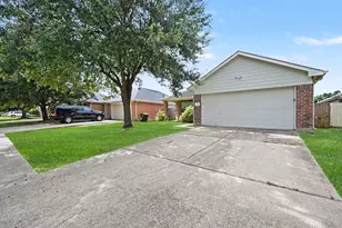 2414 Halstead Dr, Spring, TX 77386 - Photo 3