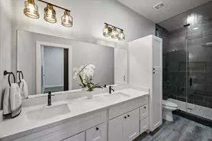 122 E 33rd St, Houston, TX 77018 - Photo 11
