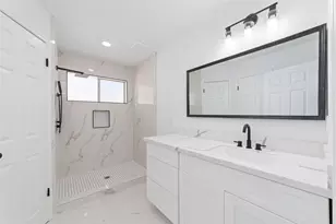 13330 Agarita Ln, Houston, TX 77083 - Photo 13