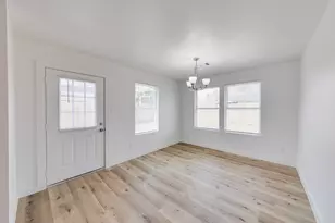 3635 Ward St, Houston, TX 77021 - Photo 11