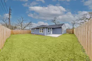 3635 Ward St, Houston, TX 77021 - Photo 5