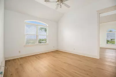 8407 Teichman Road, Galveston, TX 77554 - Photo 19