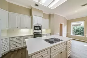 13727 Aspen Cove Dr, Houston, TX 77077 - Photo 9