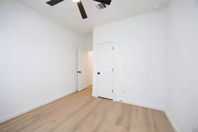 1951 Longmire Villas Court, Conroe, TX 77304 - Photo 31