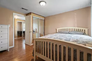 4514 E 24th E St, Dickinson, TX 77539 - Photo 7