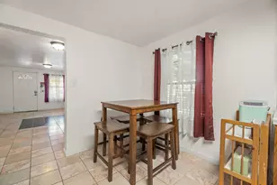 4514 E 24th E St, Dickinson, TX 77539 - Photo 13