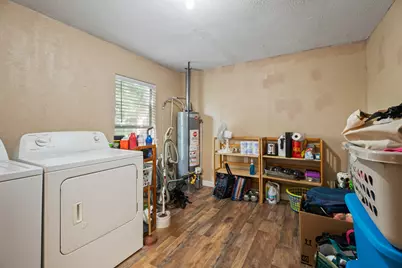 4514 E 24th E Street, Dickinson, TX 77539 - Photo 15