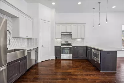 104 W Drew Street, Houston, TX 77006 - Photo 11